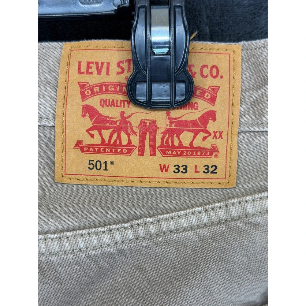 Levis 501 Original Fit Mens Jeans Tan Khaki Button Fly‎ Straight Leg 33x32